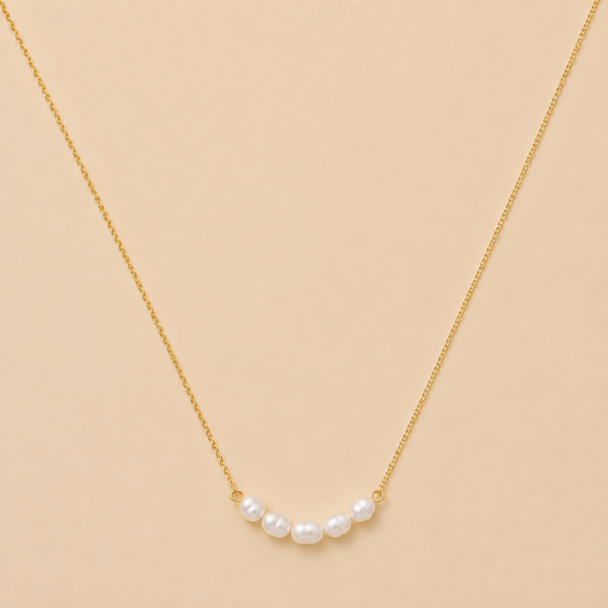 Cinque Perle Necklace