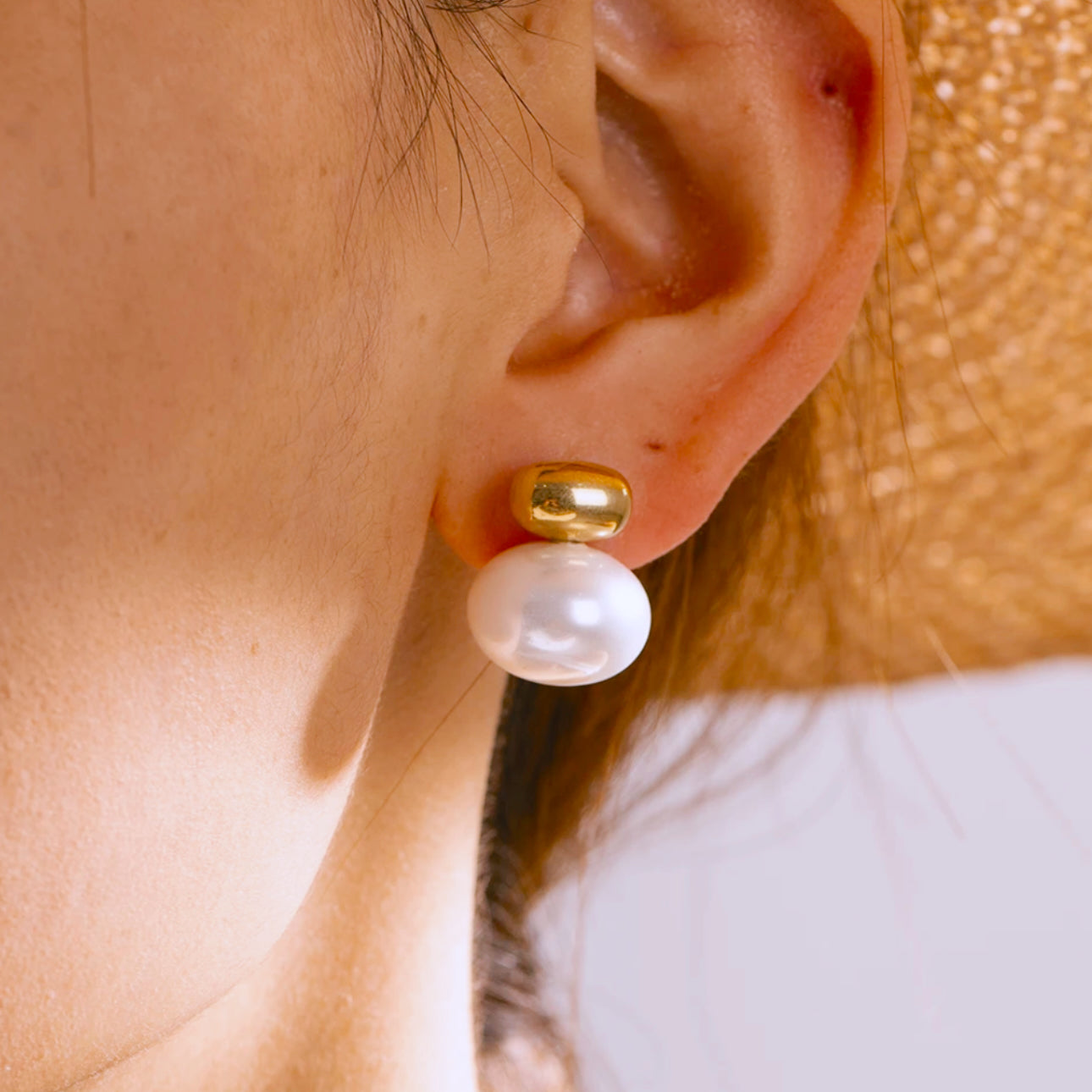 Jane Pearls Studs