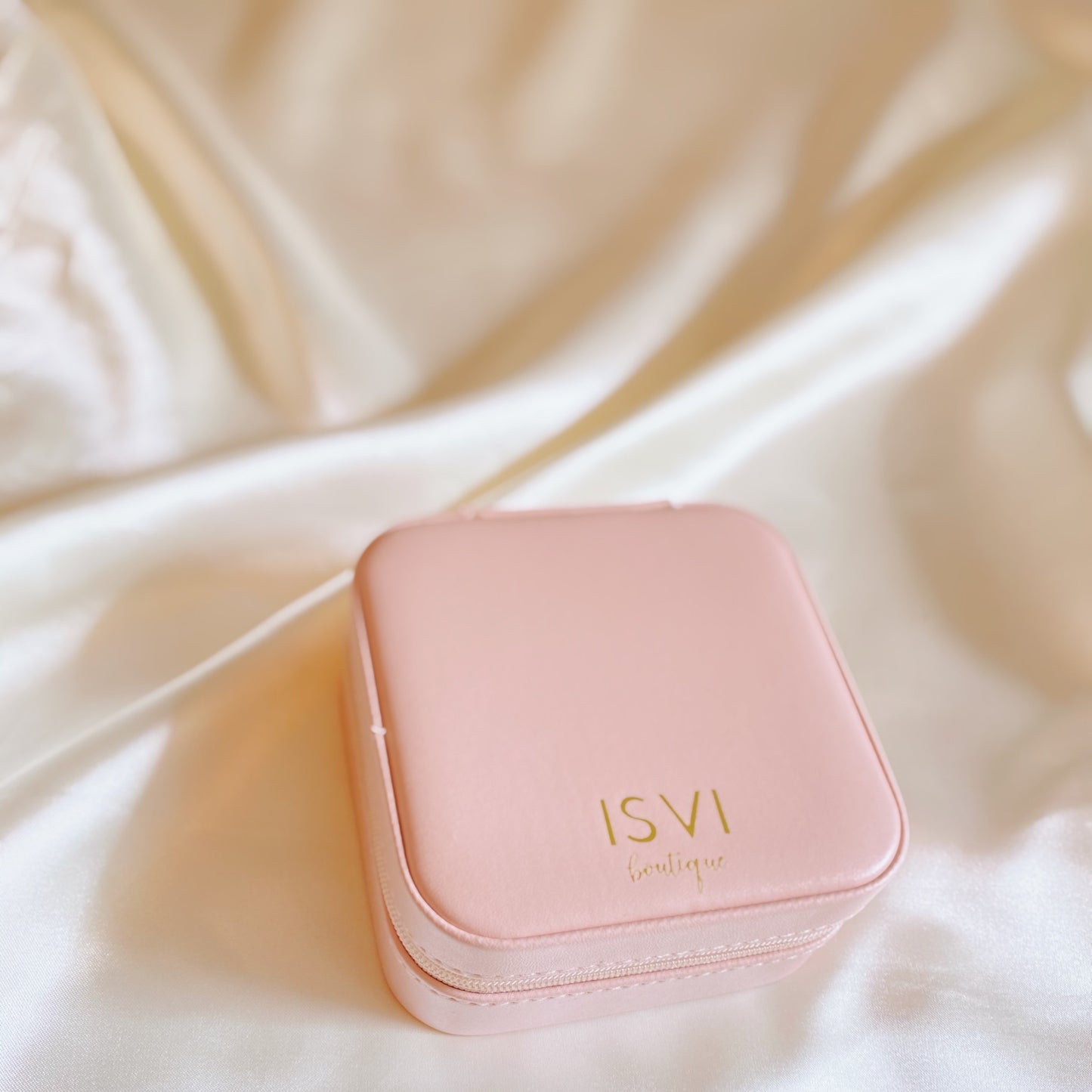 Isvi Jewelry Organizer