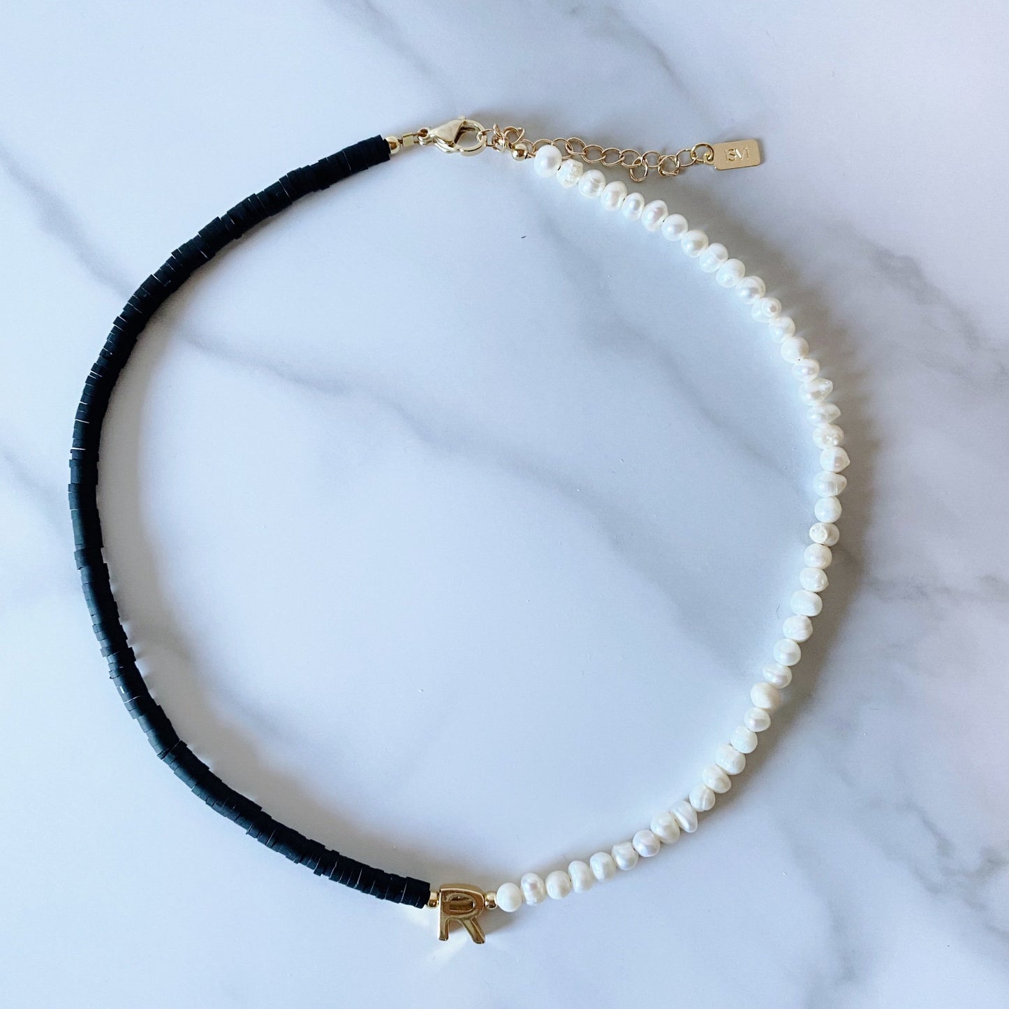 Black Puka Pearl initial R necklace, gold-plated, isvi boutique