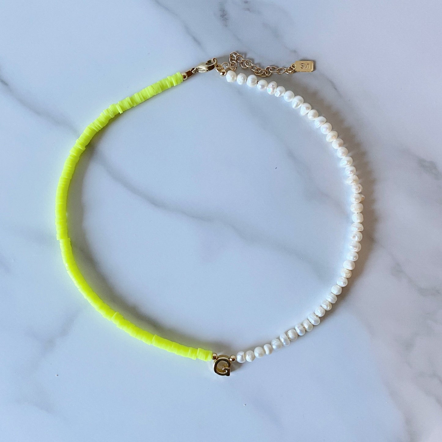 green Puka Pearl initial necklace, gold-plated, isvi boutique