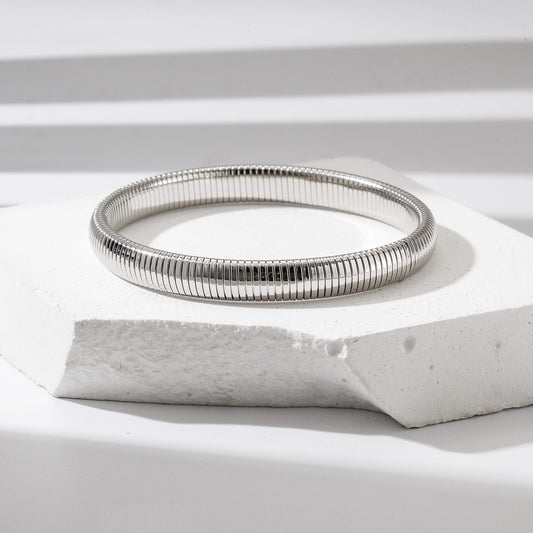 Everyday Herringbone Bangle