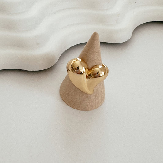 Clara Heart Ring