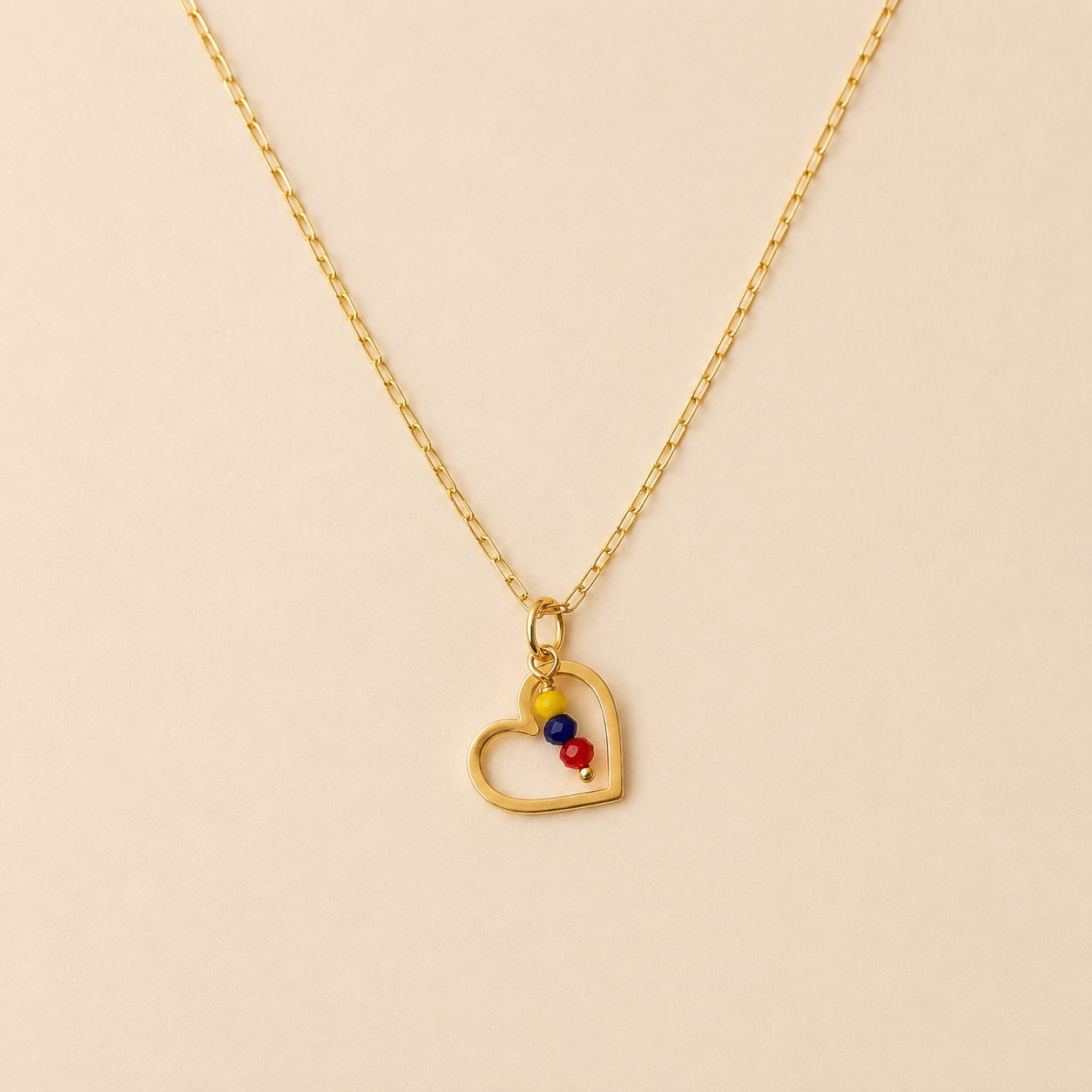 Corazón de Venezuela Necklace