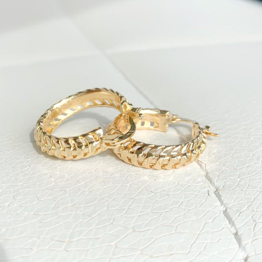 Esther Hoops