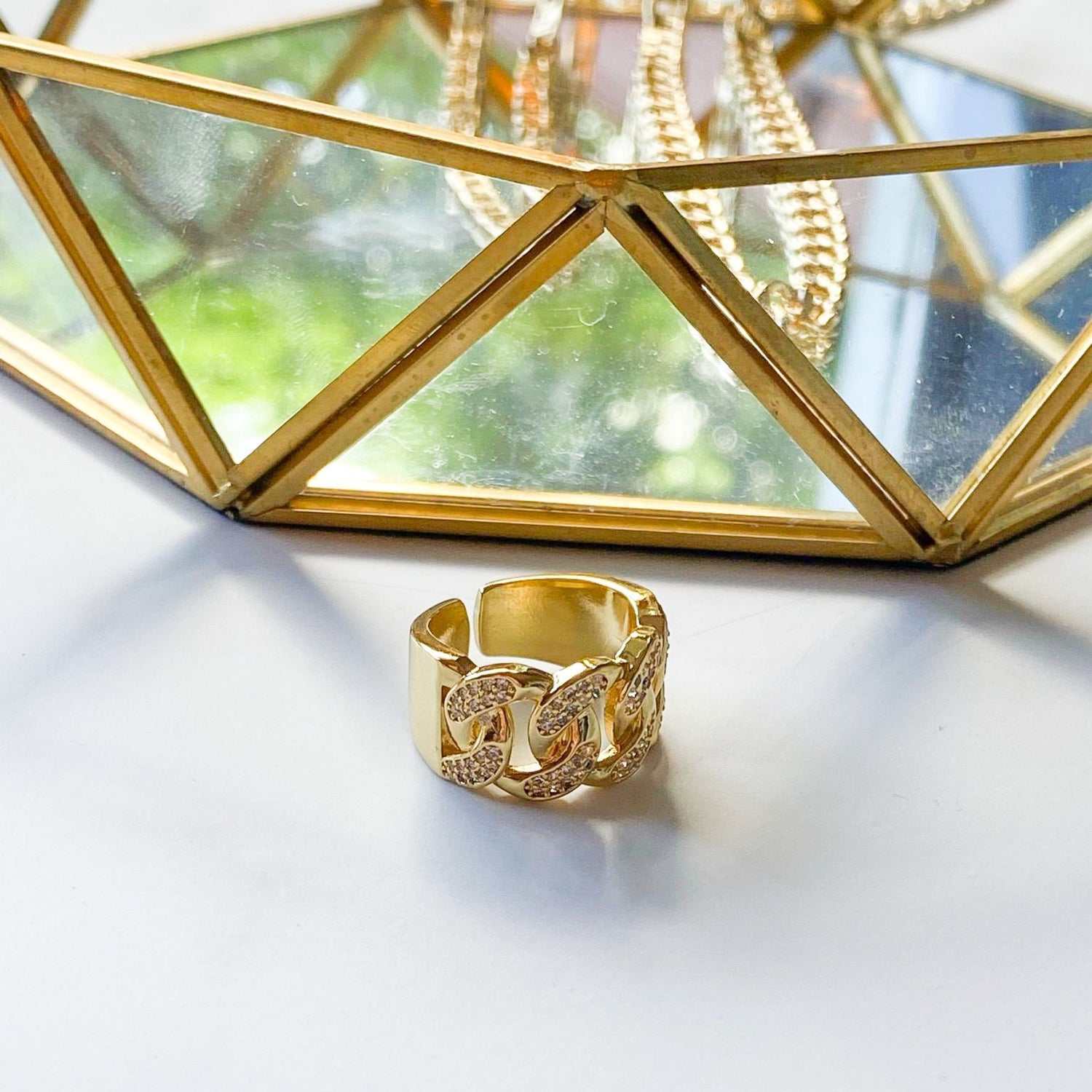 Lucy gold-filled ring, by ISVI Boutique Miami, adjustable, water-resistant. Made in Brazil