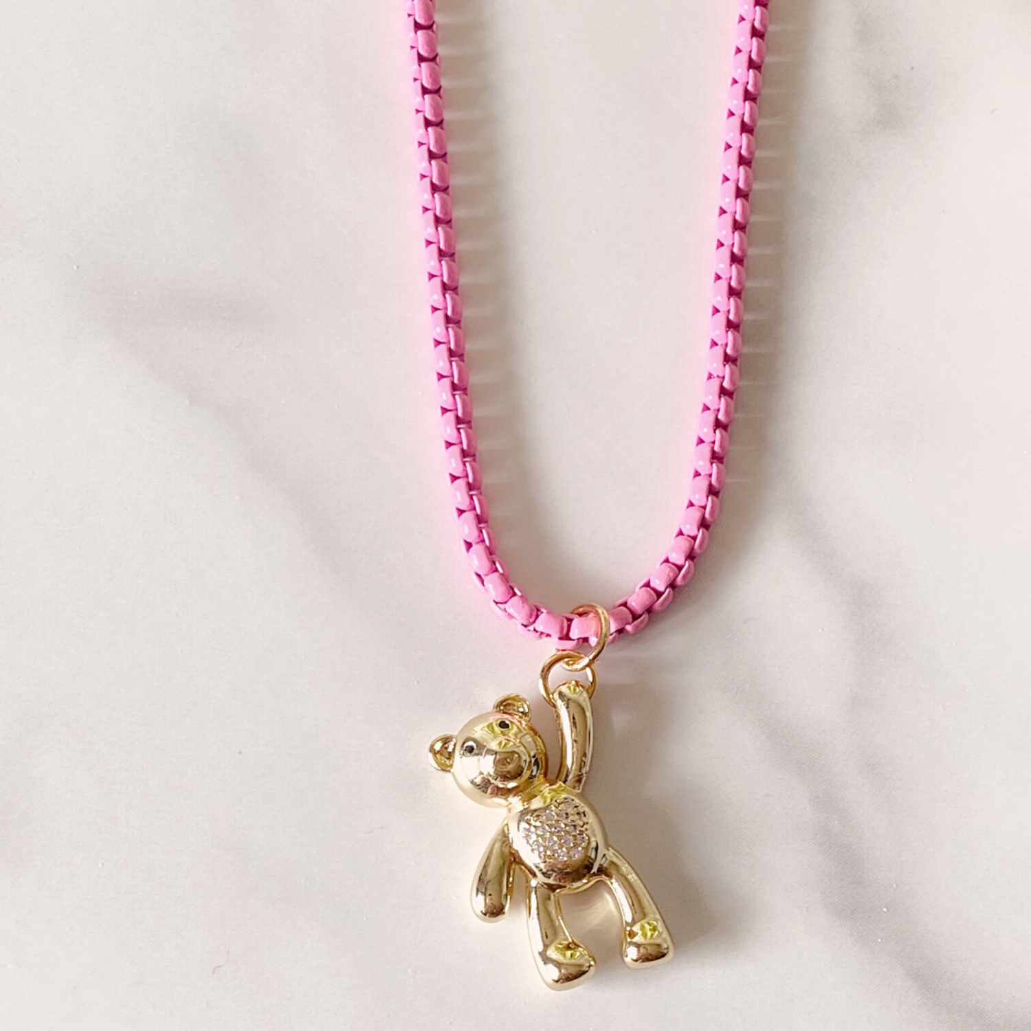 Mandy rope pink bear necklace, summer babe collection, isvi boutique