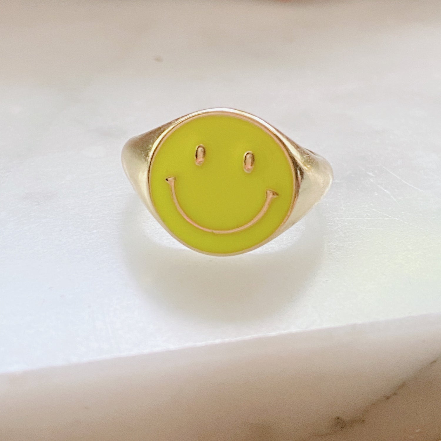 yellow enamel happines ring, adjustable ring, gold-plated ring, isvi boutique