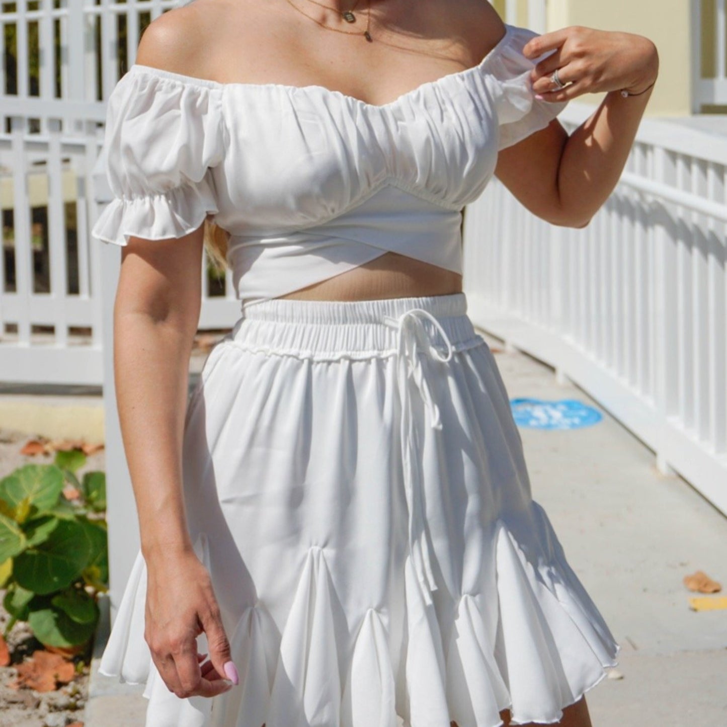 Maca White Skirt